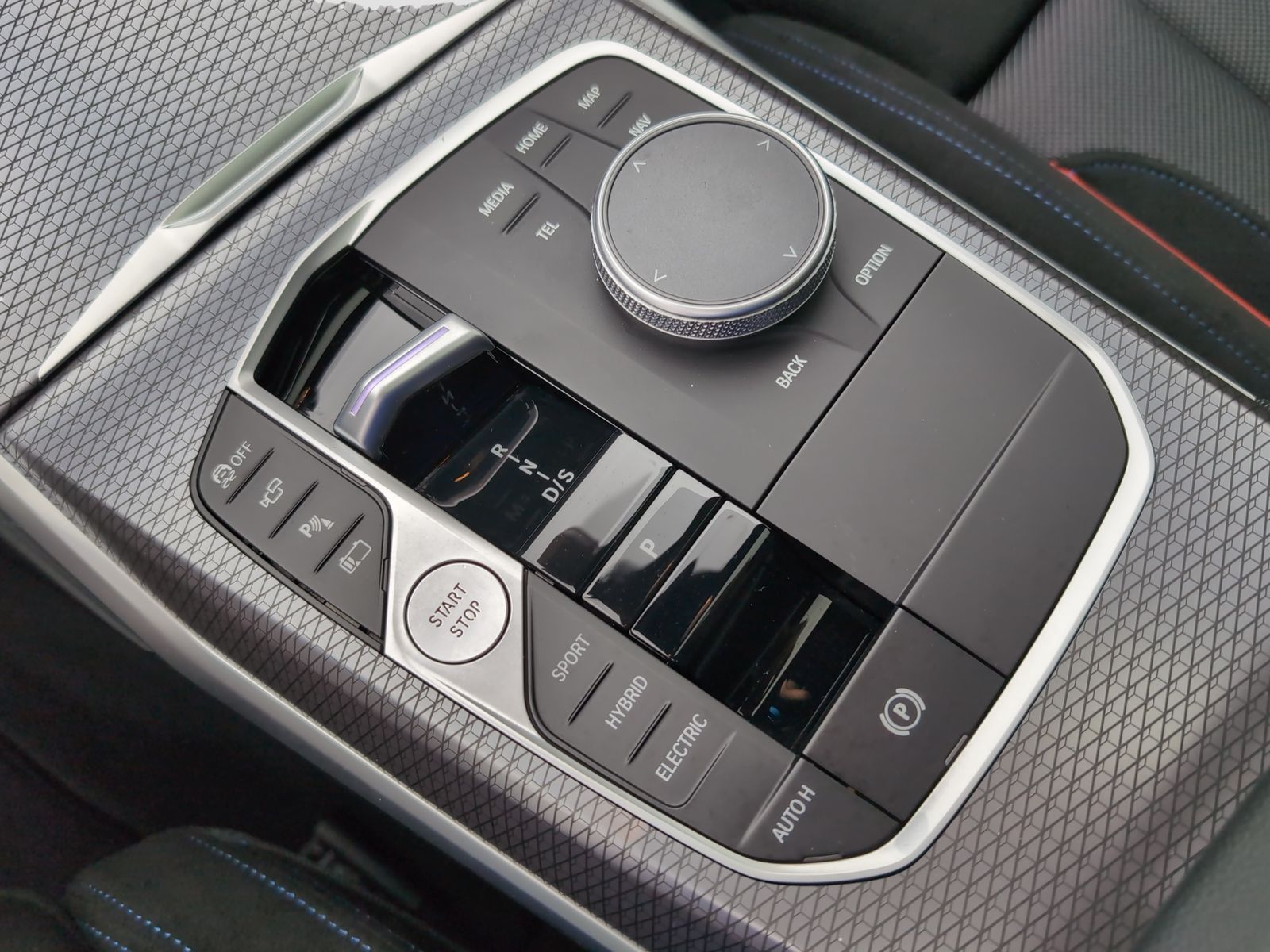 BMW 330 - Bild 15