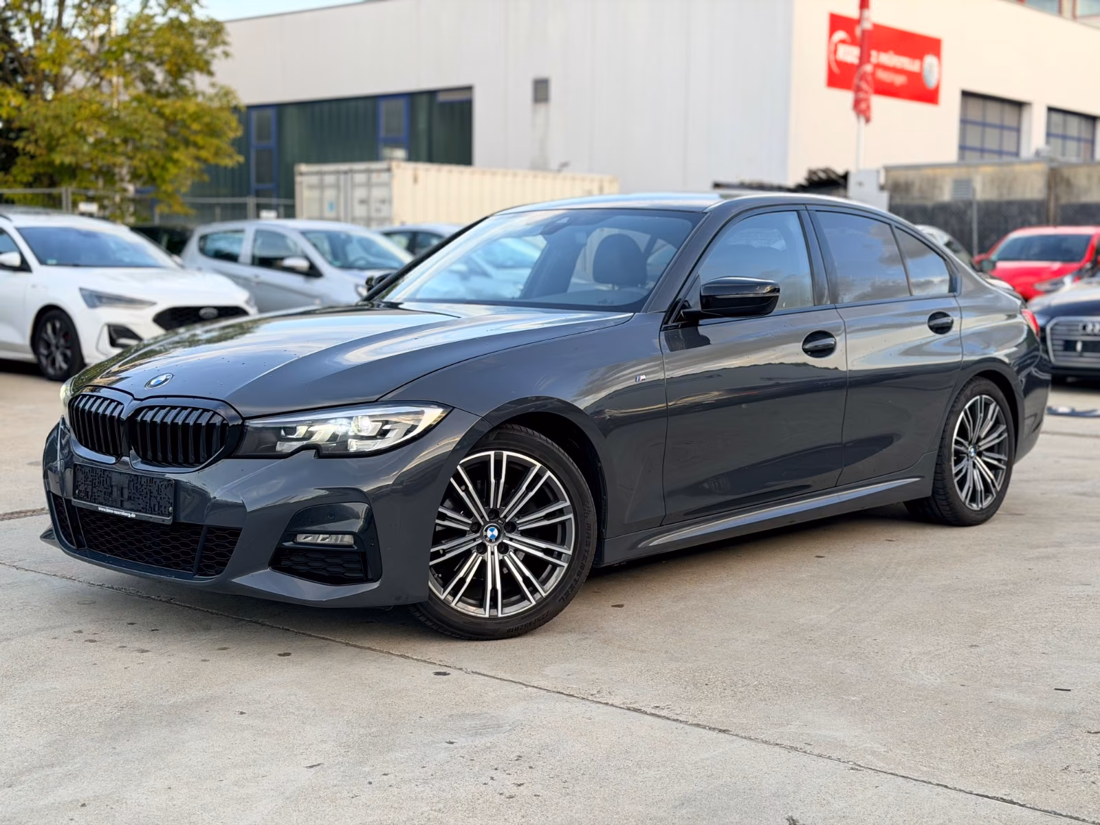 BMW 320 i Limousine M Sport AUTOMATIK*AMBIENTE*NAVI, миниатюра 2