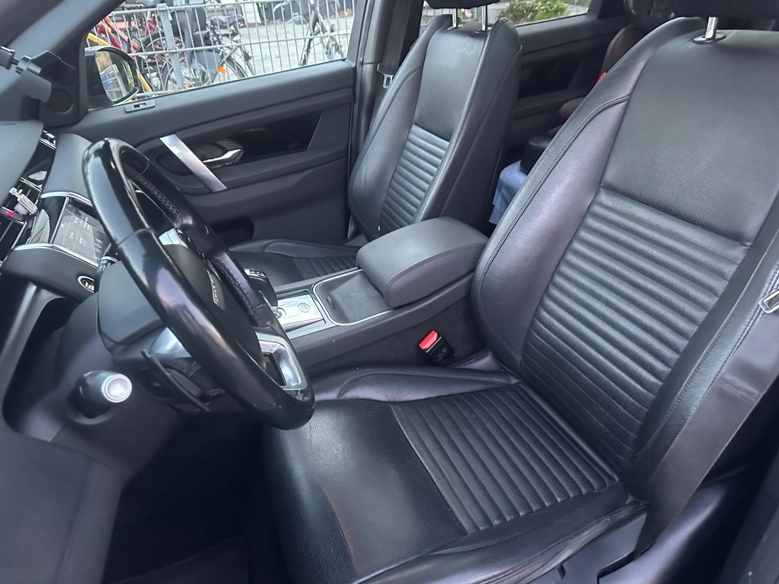 Land Rover Discovery Sport S AWD Panorama Leder Xenon Voll