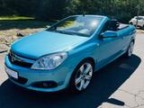 Opel Astra H Twin Top Endless Summer - Opel Astra aus 2010: Cabrio