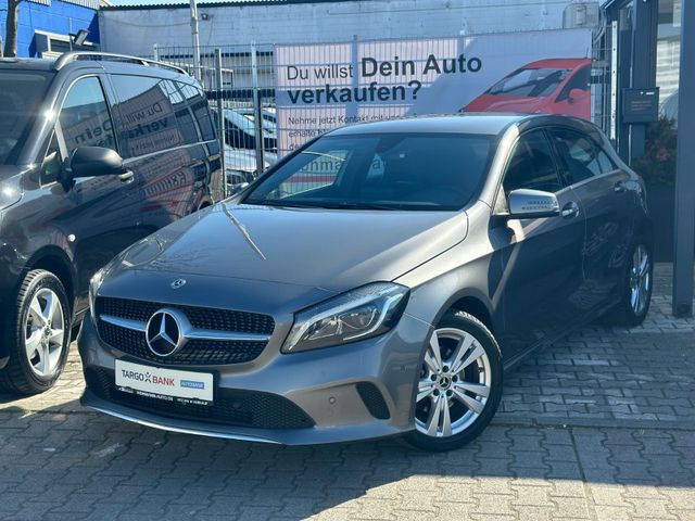 Mercedes-Benz A 180 BlueEfficiency NAVI+LED+AHK+TEMPOMAT+SHZ