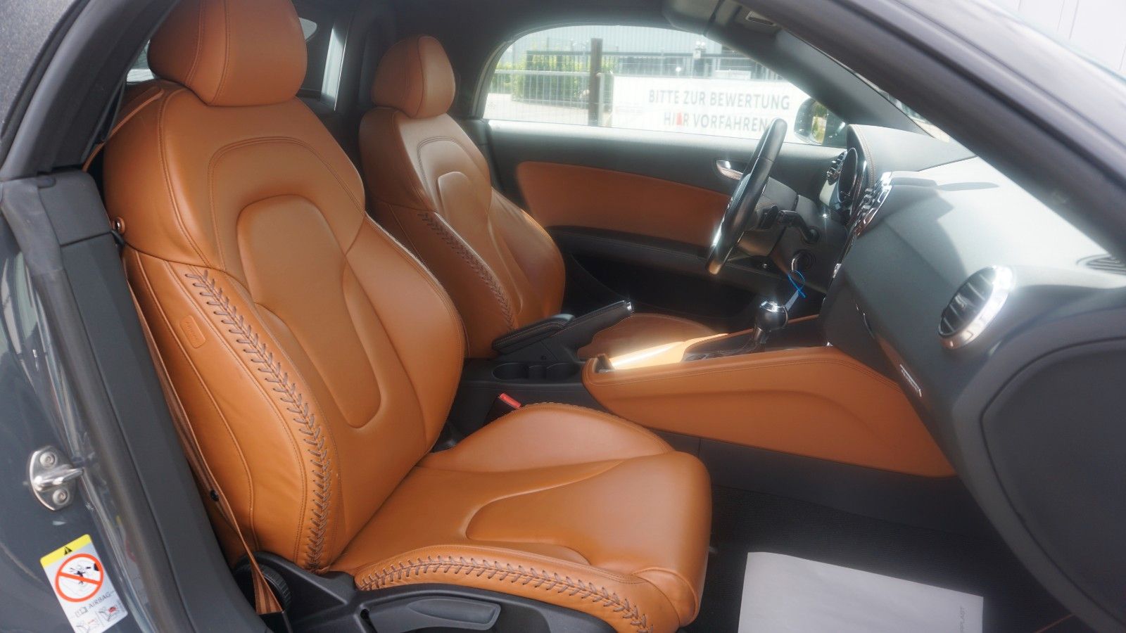 Fahrzeugabbildung Audi TT Roadster 2.0 TFSI quattro,Leder,Navi,Xenon,SH