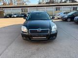Toyota Avensis 2,2 130KW,EURO4,KLIMA,TÜV 03/2028 - Toyota Avensis aus 2005