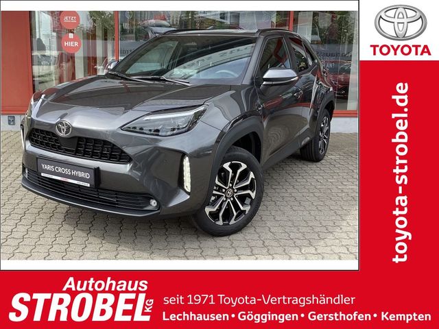 Toyota Yaris Cross Hybrid 130 1.5 VVT-i Team Deutschlan