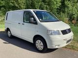 Volkswagen VW T5 Transporter Diesel Kasten... - VW T5 Transporter in Karlsruhe