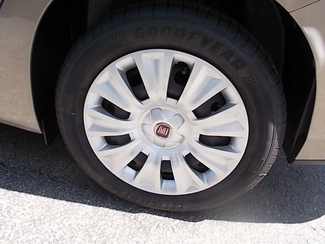 Fahrzeugabbildung Fiat Tipo Kombi Easy 1.0