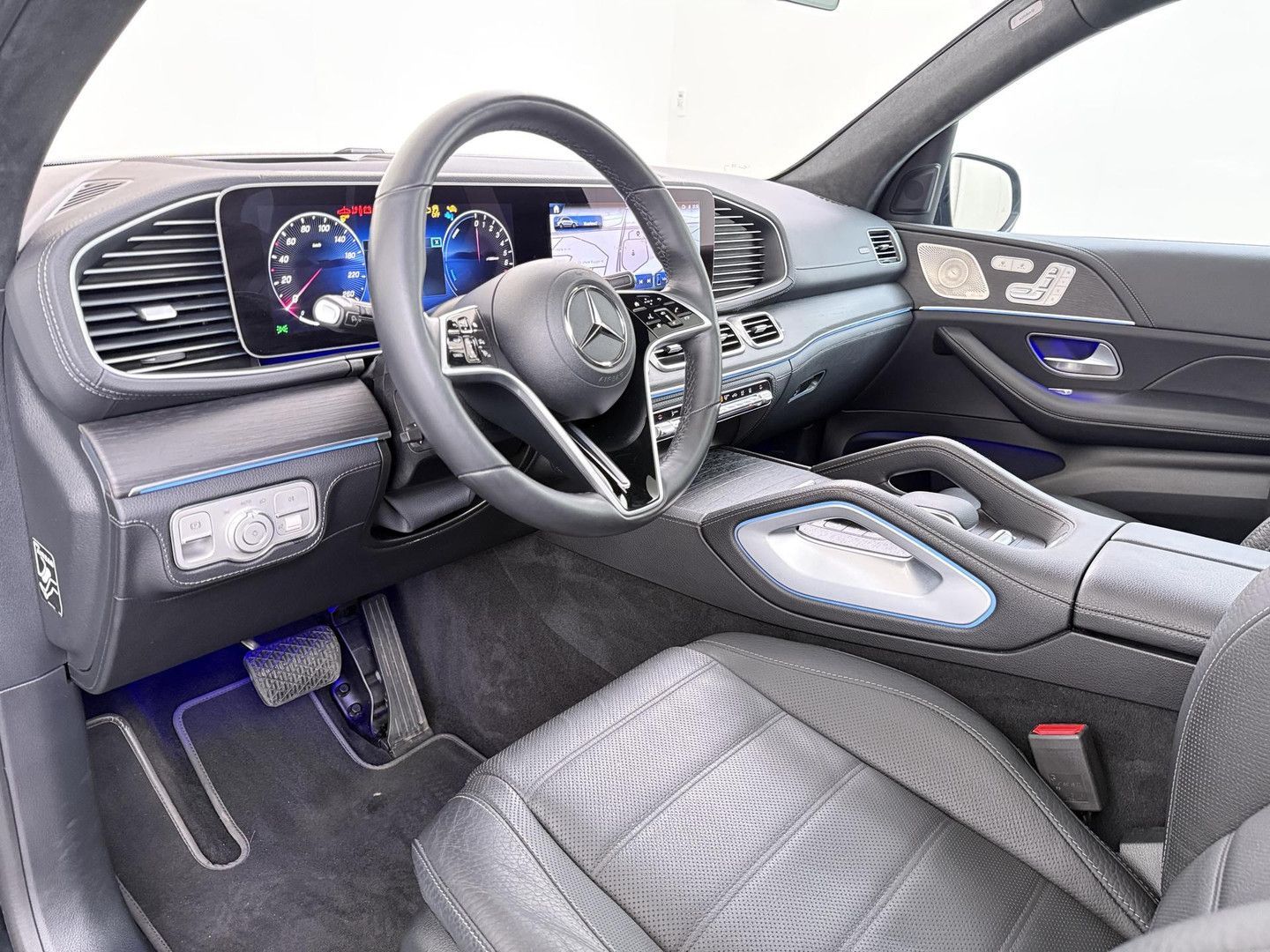 Mercedes-Benz GLE 400 e 4MATIC AMG Line Premium Plus | Panoram imagem 2