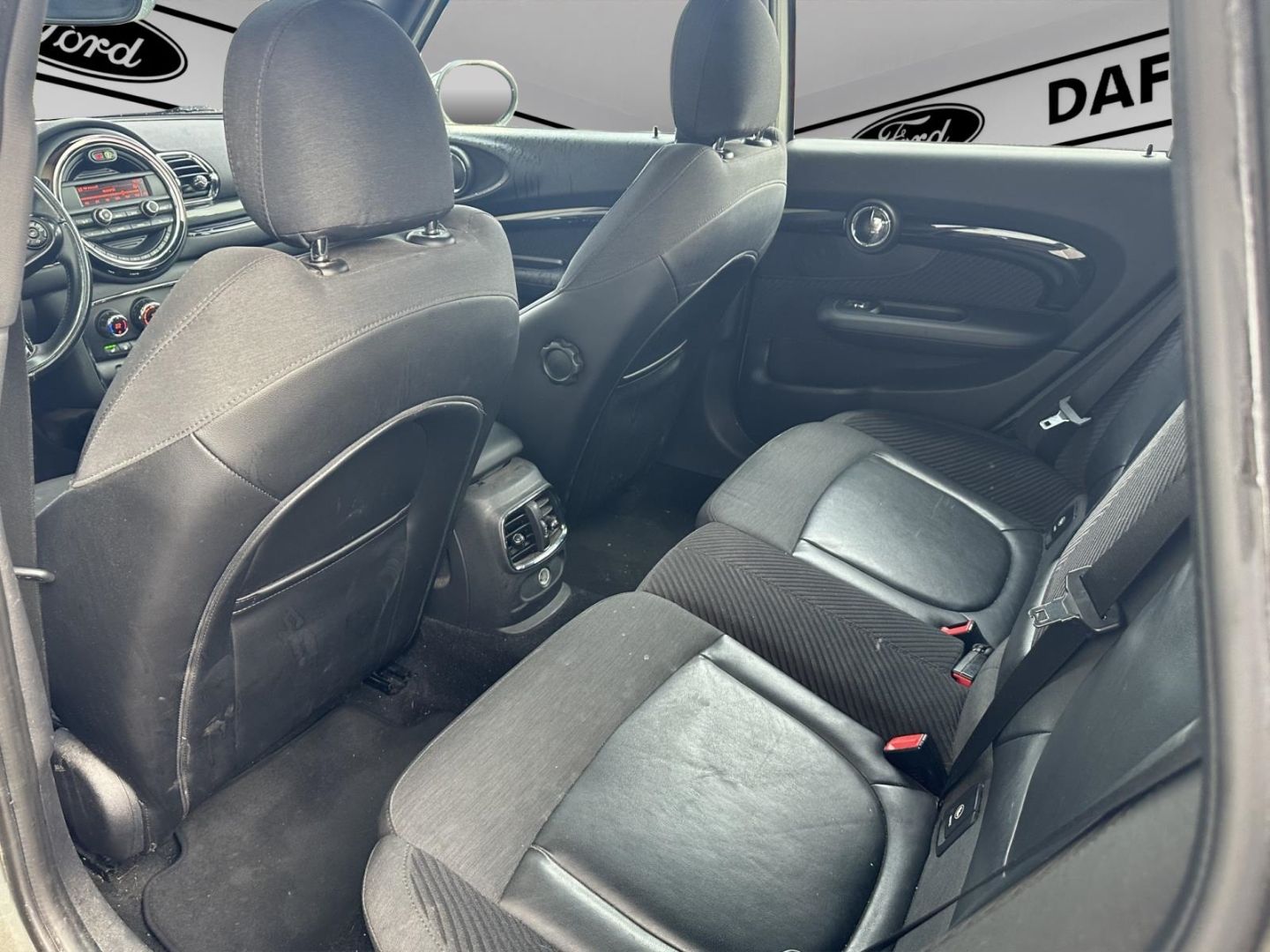 Fahrzeugabbildung MINI Cooper Clubman 1,5 Chili Panorama, LED, PDC,SHZ,