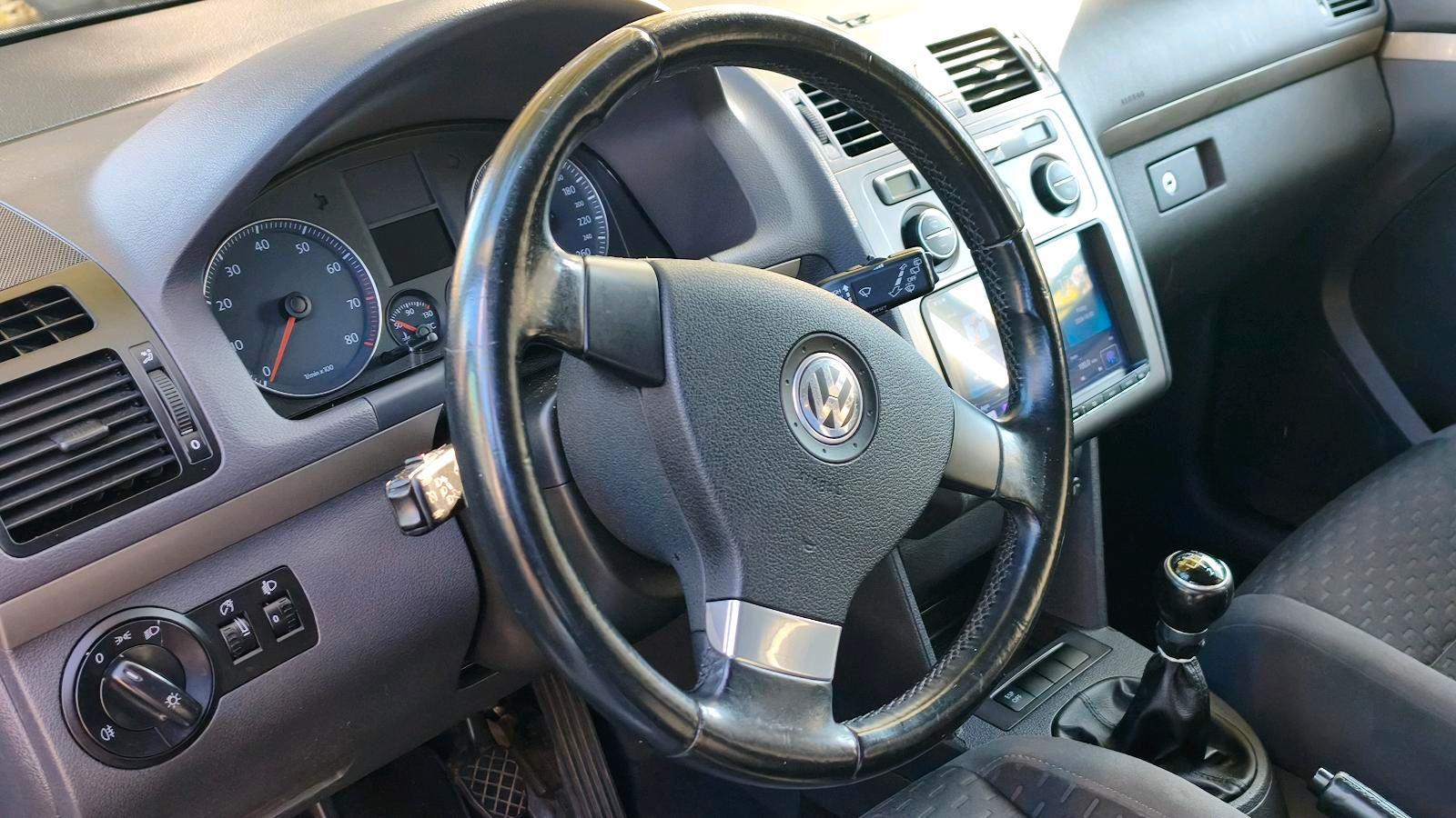 Volkswagen Touran 2008 — photo 5
