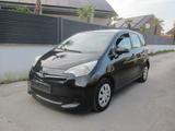Toyota Verso-S Life Klima Euro-5 Navi Kamera 1 Hand - schwarze Toyota Verso-S