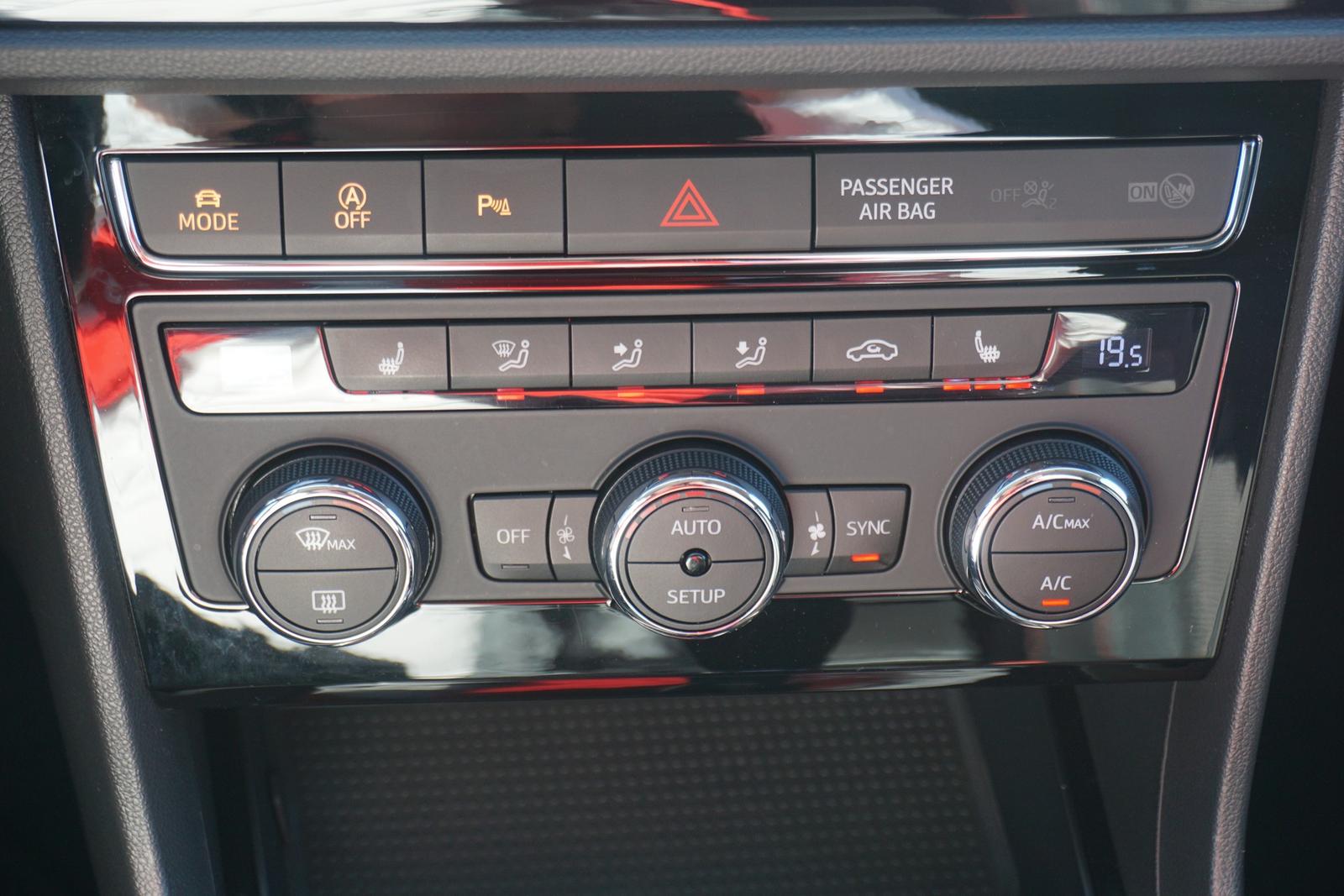 Seat Leon 1.8 FR LED Navi ACC FullLink