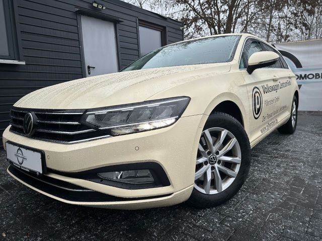 Volkswagen Passat Var. 2.0TDI Business