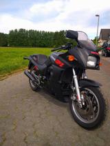 Kawasaki GPZ 900 R - KAWASAKI GPZ 900 R