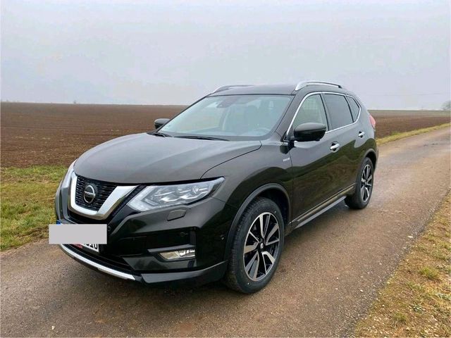 Nissan  X-Trail