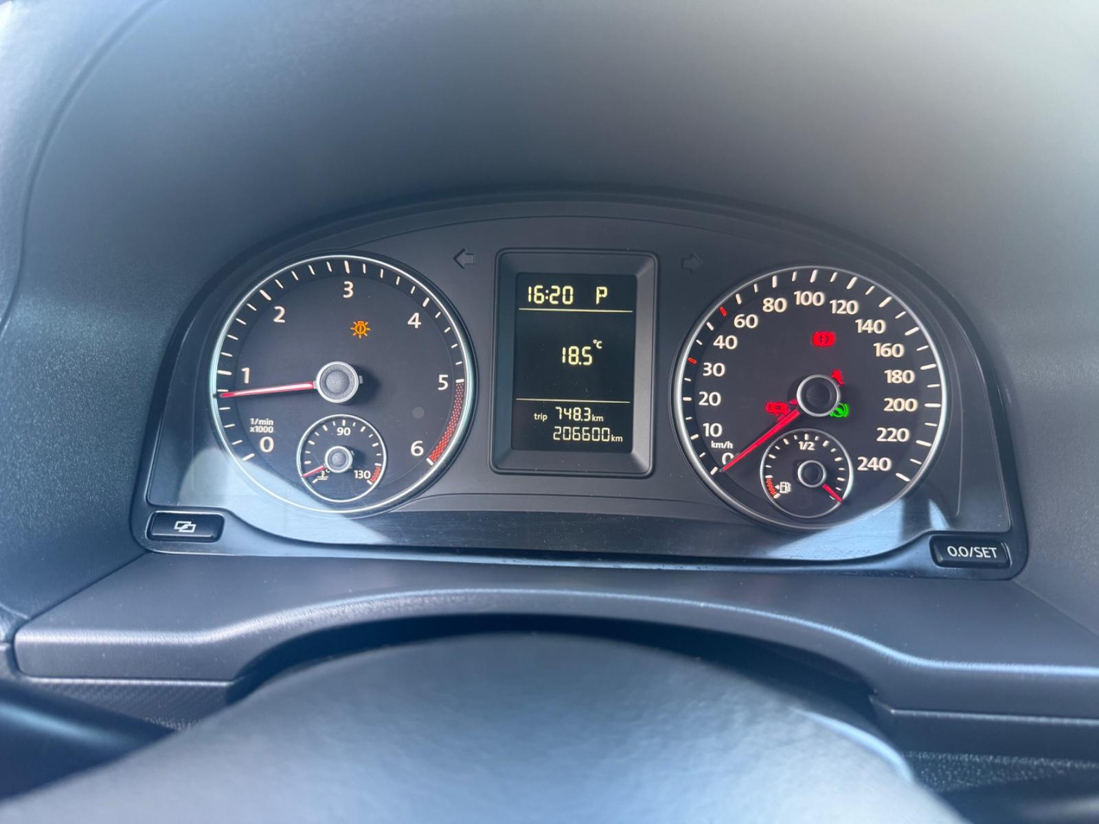 Volkswagen Caddy 2010 — photo 14
