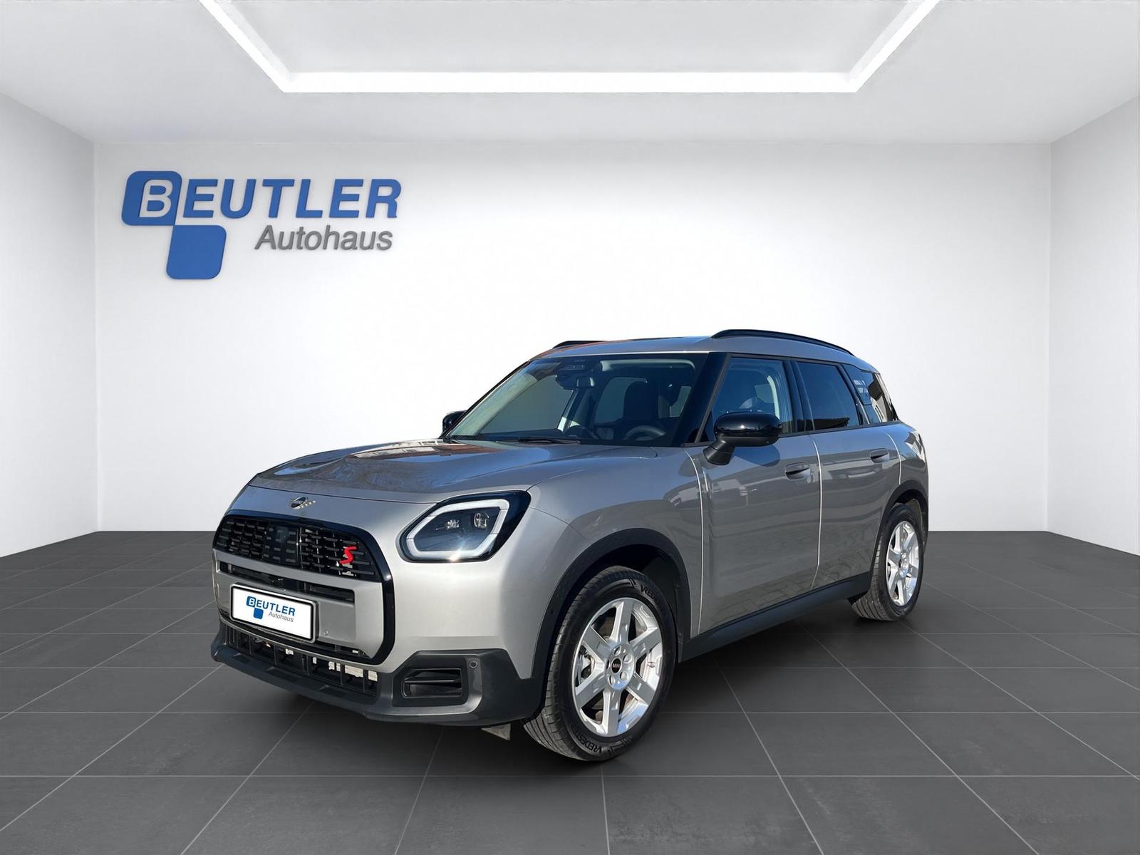 MINI Countryman S ALL4 Classic Trim Paket XL eAHK