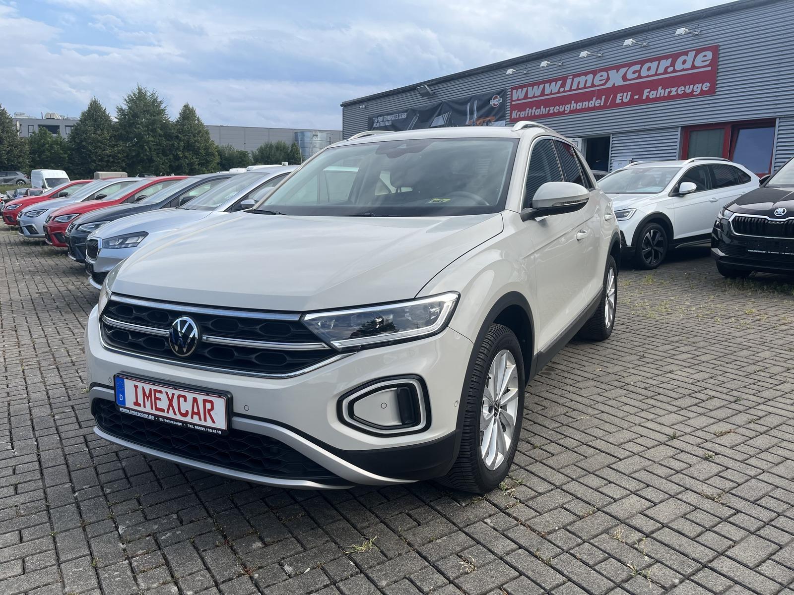 Volkswagen T-Roc 1,5 TSI DSG Style Plus Voll LED + Leder +