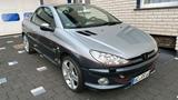 Peugeot 206 CC 1.6 Leder Tüv neu top gepflegt - Peugeot 206 mit Benzin-Antrieb: Cabrio, 1.6