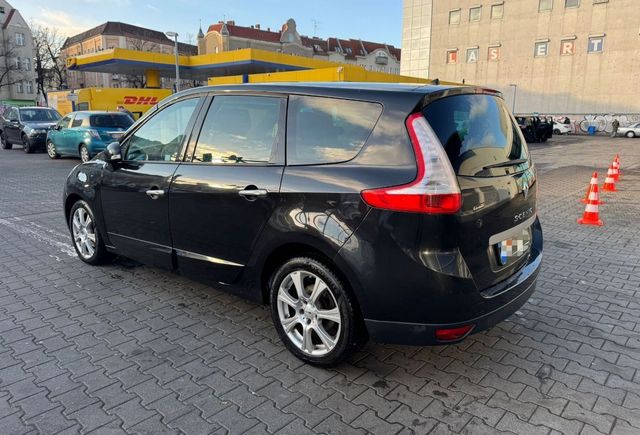 Renault Scenic 1.9 Diesel 7 Sitzer