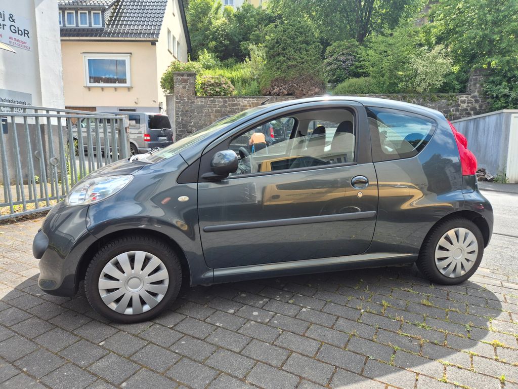 Peugeot 107