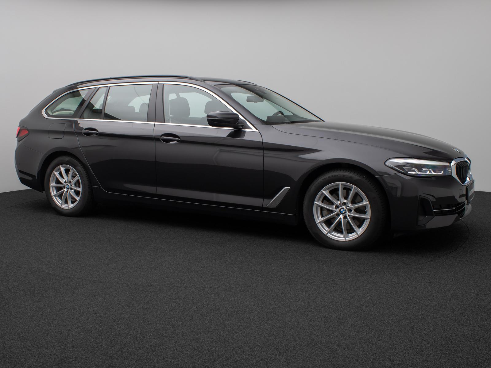 BMW 520 d xD Kamera HUD DAB HiFi Belüftung Leder Komf, миниатюра 4