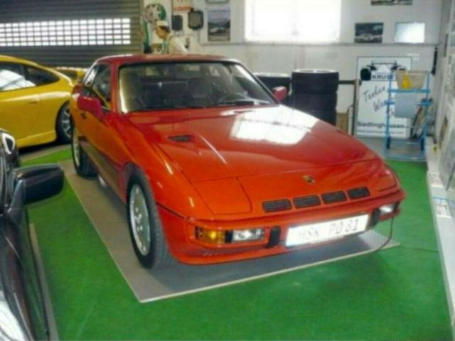 Porsche 924 Turbo im Originalzustand, mit Servolenkung