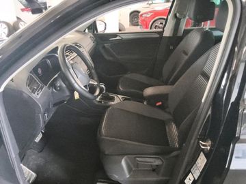Volkswagen Tiguan - 8
