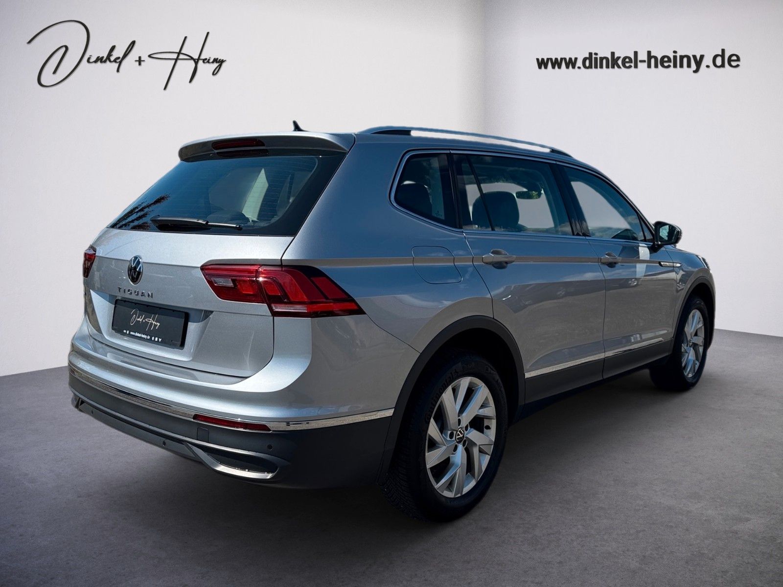 Fahrzeugabbildung Volkswagen Tiguan Allspace Life 1.5 TSI