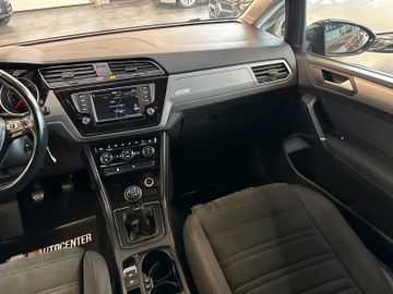 Volkswagen Touran*7-Sitzer*MASSAGE*ACC*AHK*NAV*STHZ*