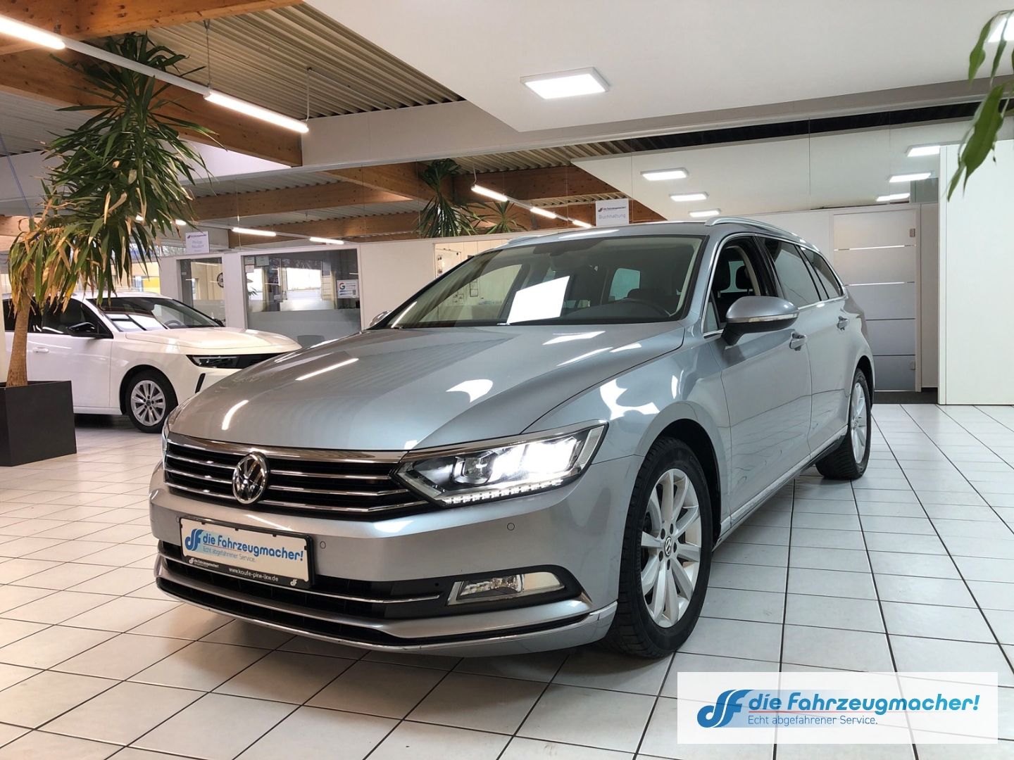 Fahrzeugabbildung Volkswagen Passat Variant Highline BMT Start-Stopp 2.0 TDI