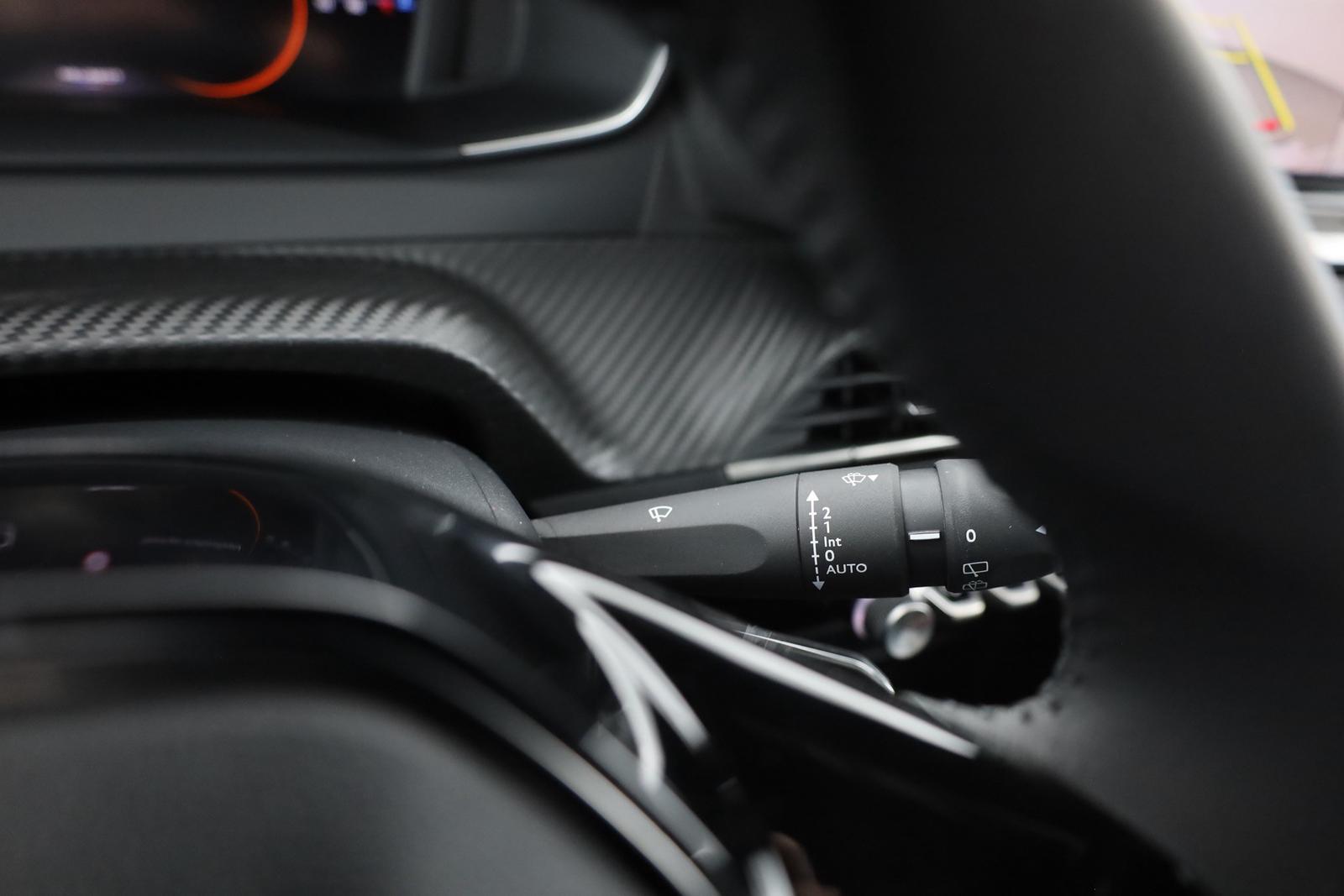 Peugeot 2008 1.2 PureTech LED ACC Kamera, миниатюра 20