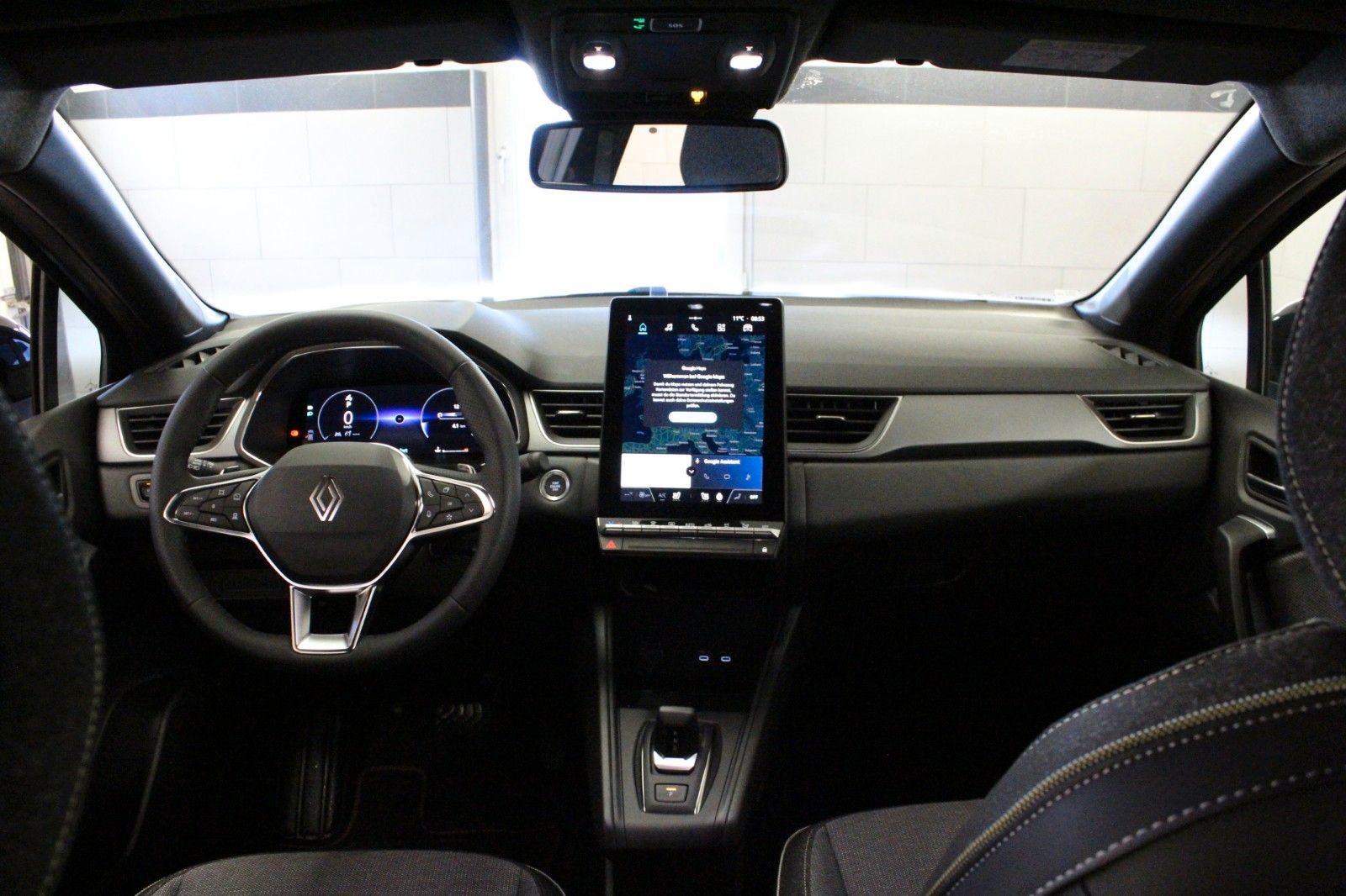 Fahrzeugabbildung Renault Captur Mild Hybrid 140 EDC Techno*Safety Paket*