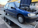 Peugeot 106 1.0 - Peugeot 106 mit Benzin-Antrieb: Limousine