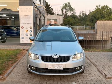 Skoda Octavia - 2