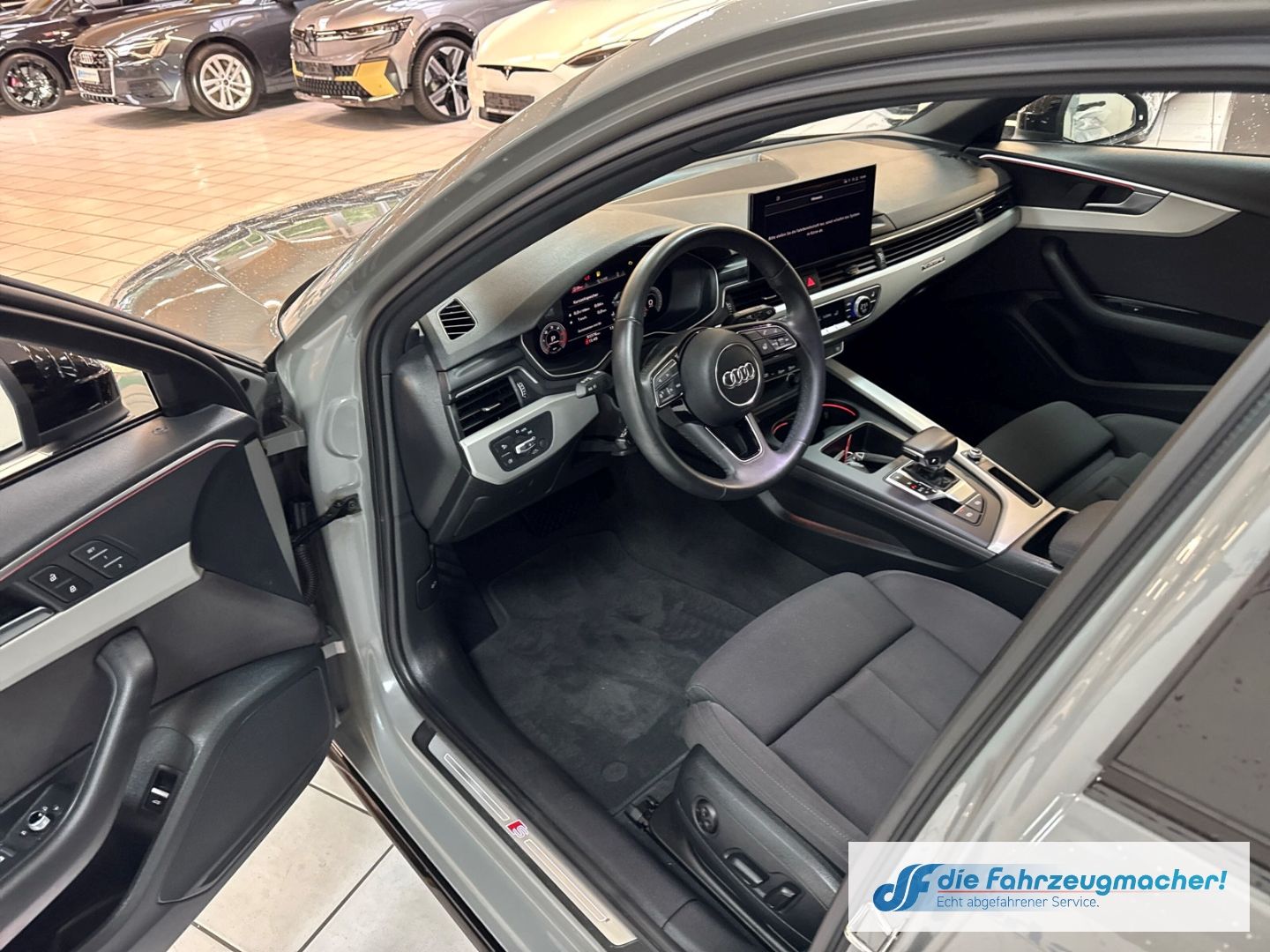 Fahrzeugabbildung Audi A4 Avant 40 TDI quattro S line 2.0 EU6d StandHZG