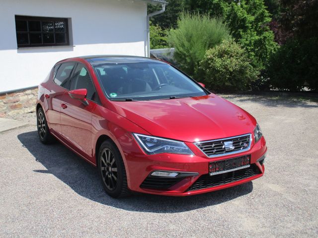 SEAT Leon FR LED+Navi+Apple CarPlay