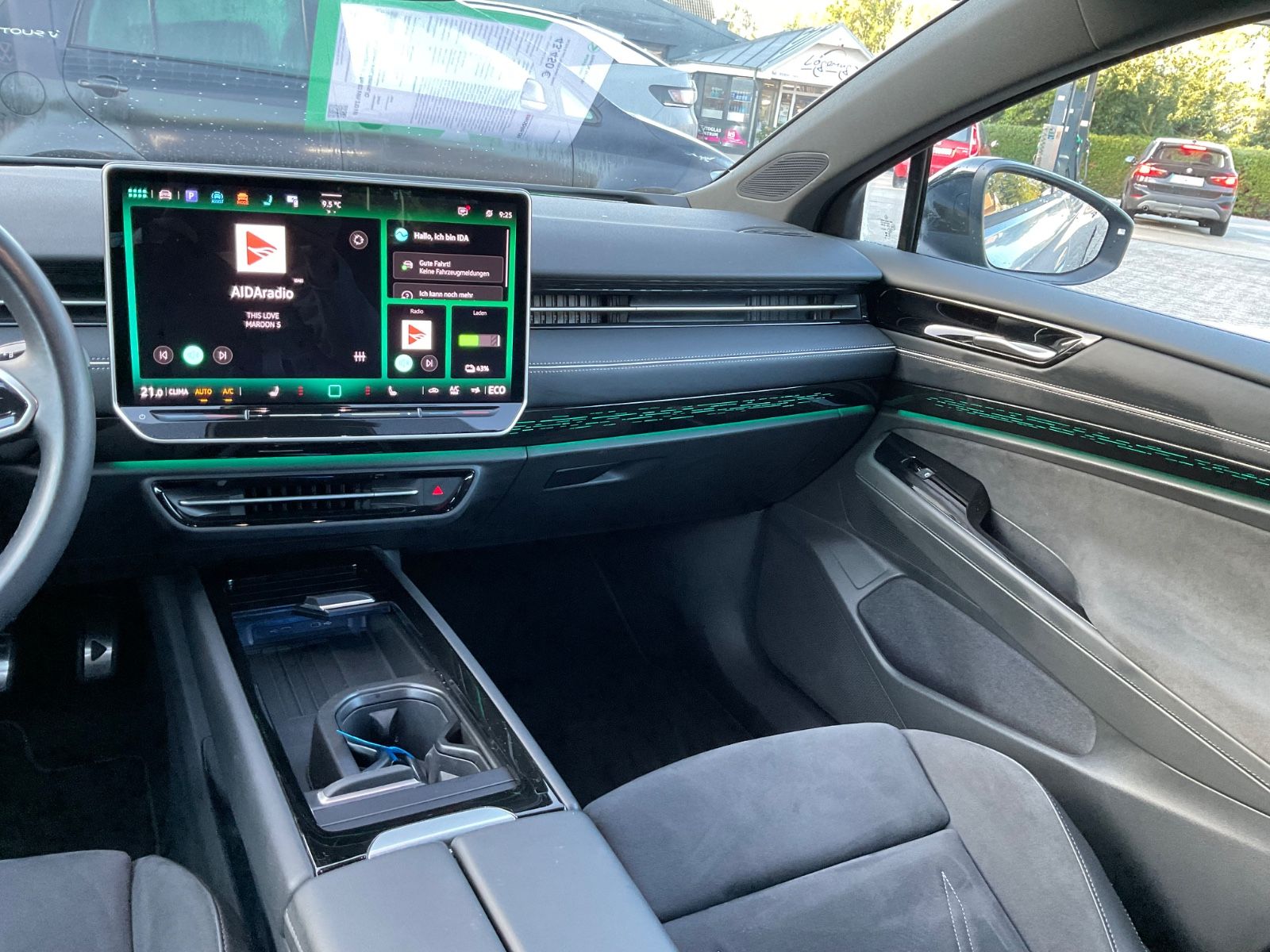 Fahrzeugabbildung Volkswagen ID.7 Pro 82 kWh 210 kW Pro Tourer,AHK,Kamera,IQ
