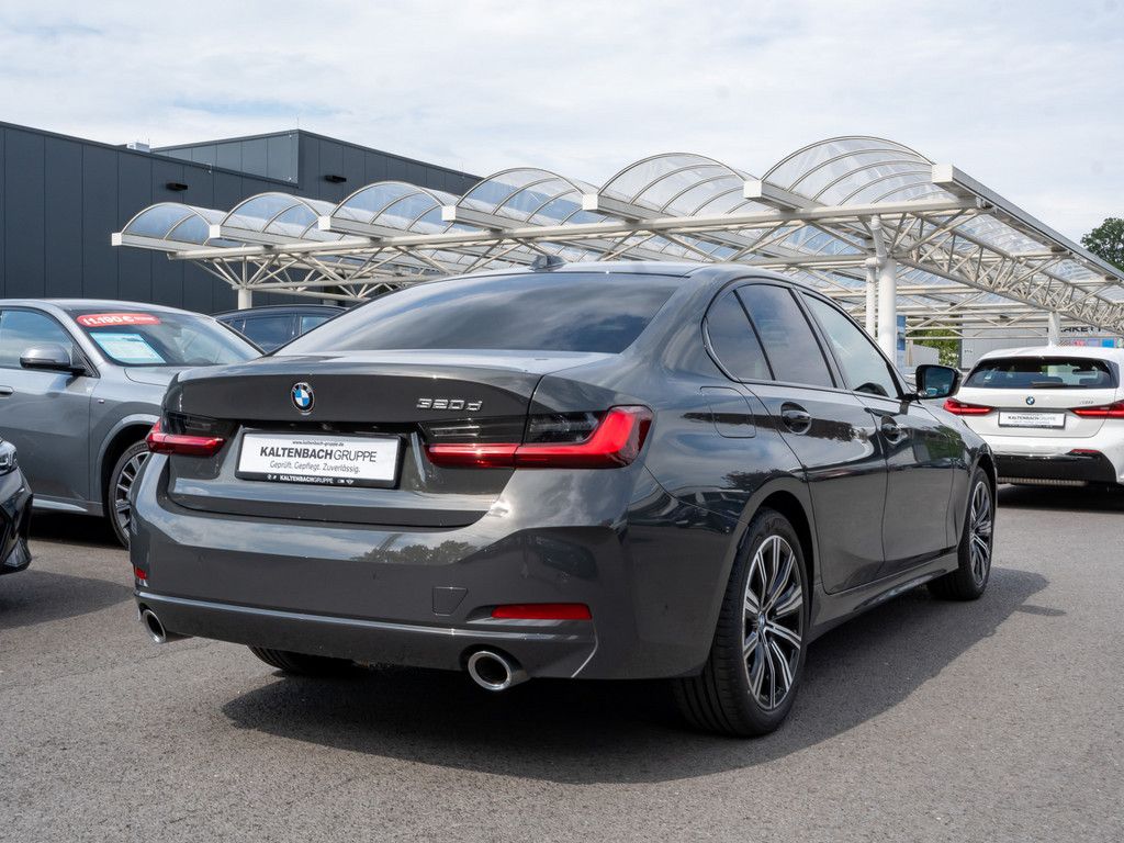 BMW 320d FACEL. AHK LED NAVI KAMERA SHZ PDC MEMORY foto 3