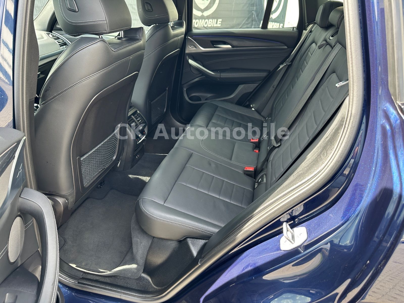 Fahrzeugabbildung BMW X3 xDrive 30i M-Sport/Navi/LED/ACC/360°Kam/AHK