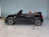 MINI Cooper Cabrio, Facelift - MINI Cooper Cabrio mit Facelift