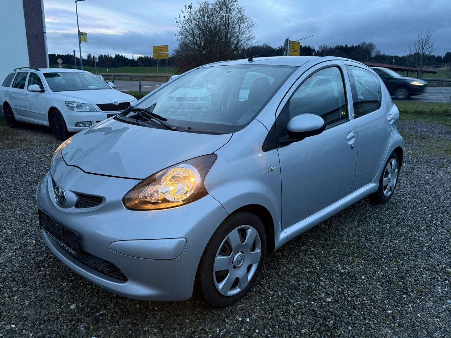 Toyota Aygo AYGO Cool *GARANTIE*KLIMA*TÜV NEU*