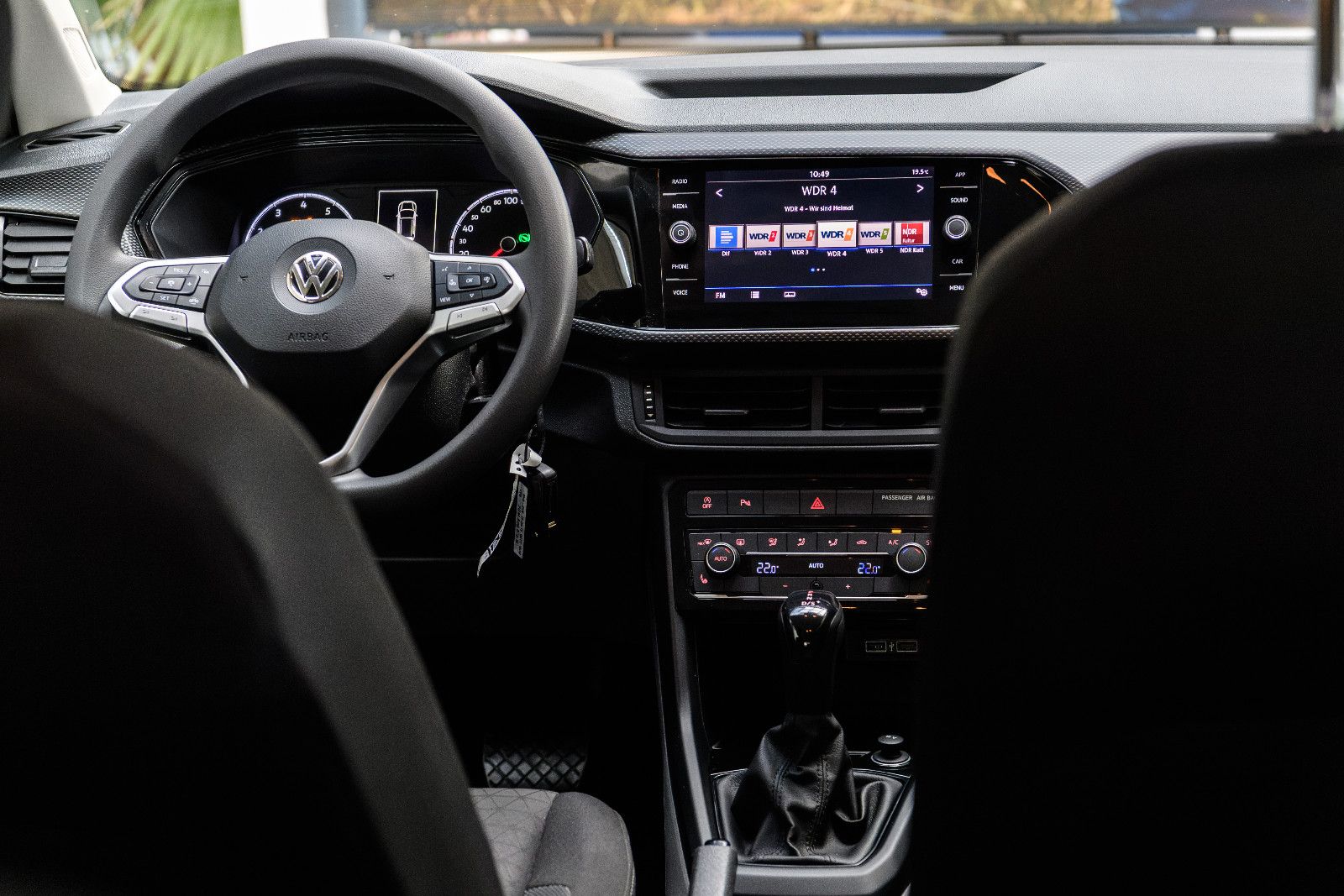 Fahrzeugabbildung Volkswagen T-Cross 1,0 DSG Life+ ACC+Kamera+Bluetooth