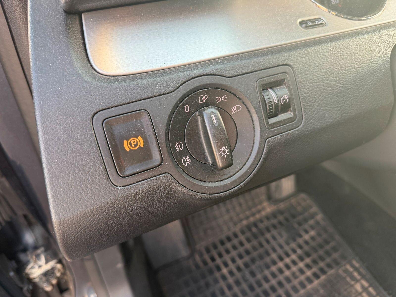 Volkswagen Passat 2006 — photo 14