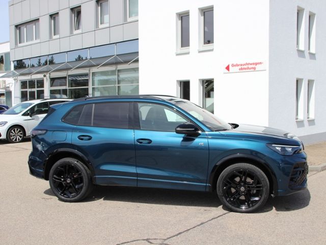Volkswagen Tiguan 4 Motion Black Style Standh. R line