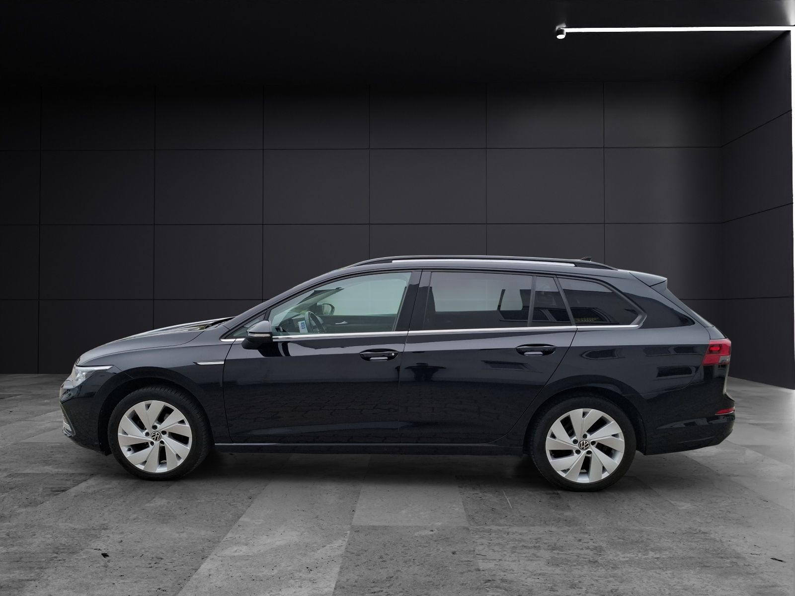 Fahrzeugabbildung Volkswagen Golf VIII Variant eTSI Style DSG LEDplus CarPlay