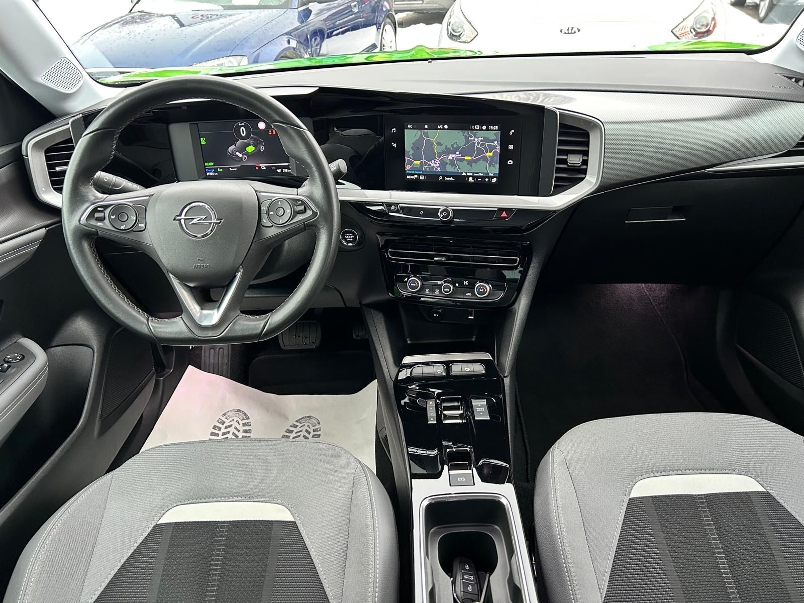 Fahrzeugabbildung Opel Mokka-e°Elegance°Kamera°50 kWh°CCS°LED