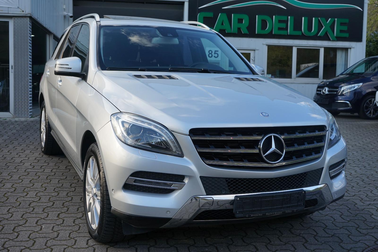Mercedes-Benz ML 250 BlueTec GLASDACH*STANDHZG*XENON*AHK*19"