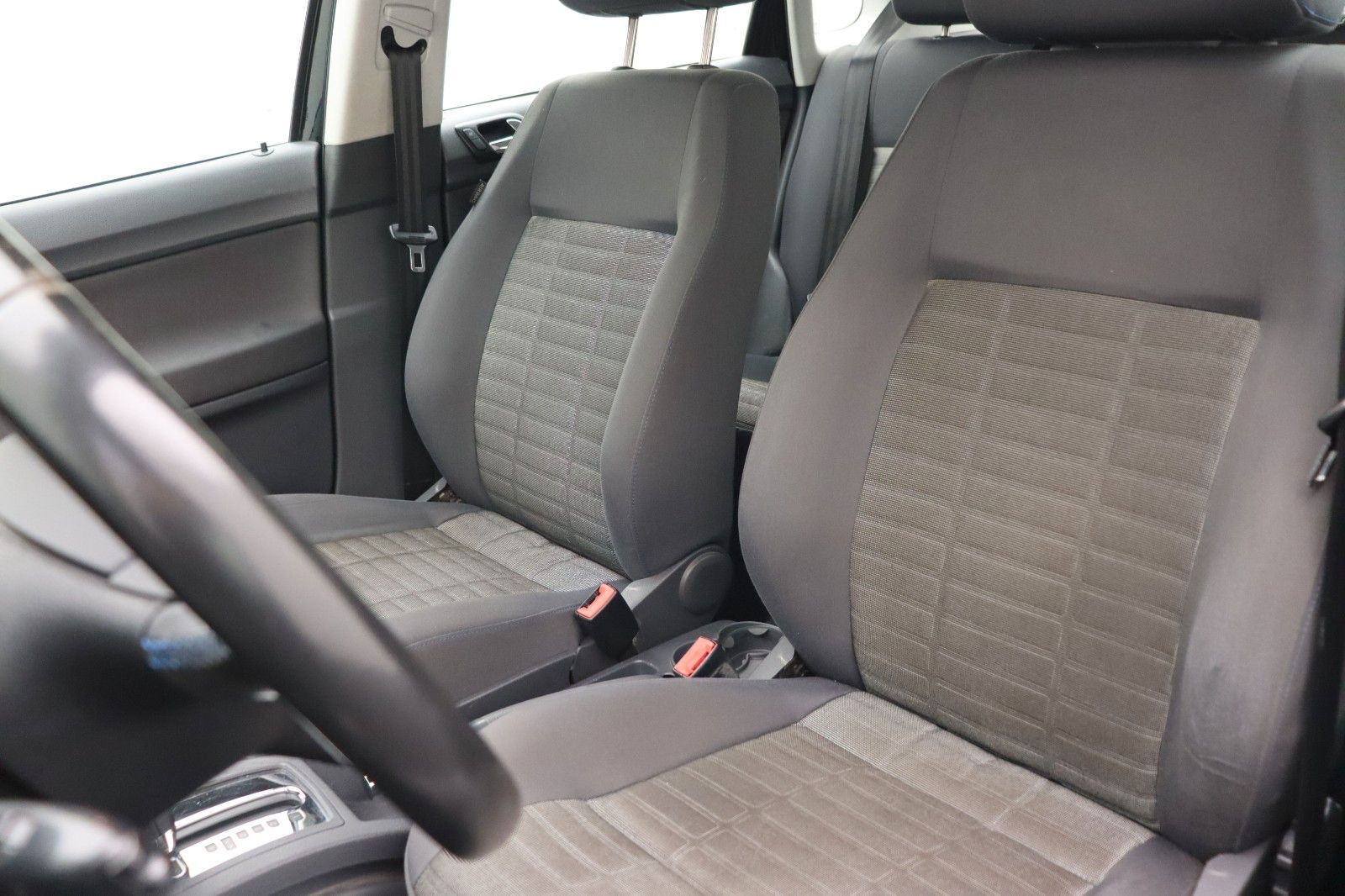 Fahrzeugabbildung Volkswagen Polo IV 1.4 Tour AUTOMATIK AHK KLIMA SHZ