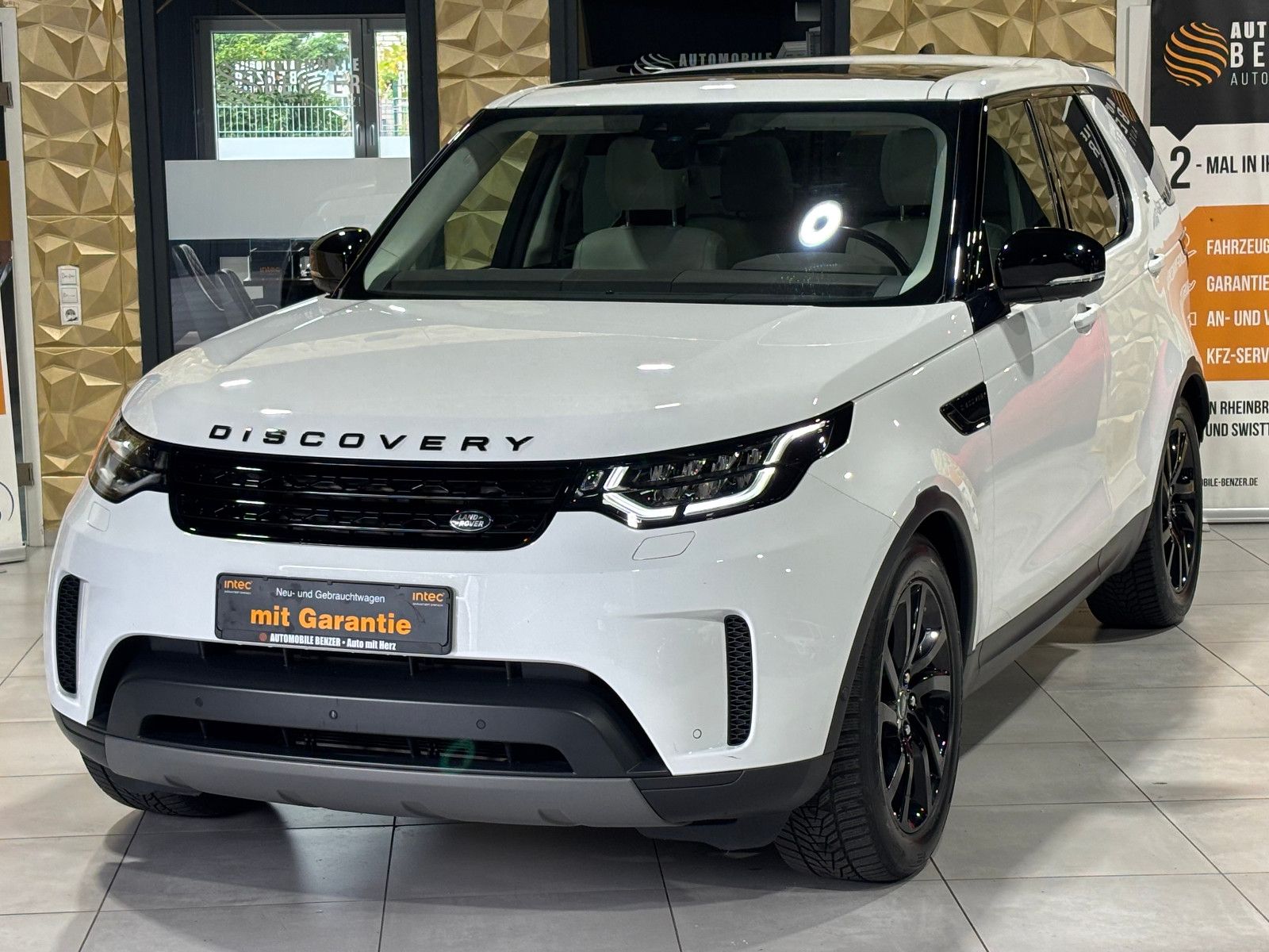 Fahrzeugabbildung Land Rover Discovery 5 HSE SDV6/7-SITZE/PANORAMA/EXCLUSIVE