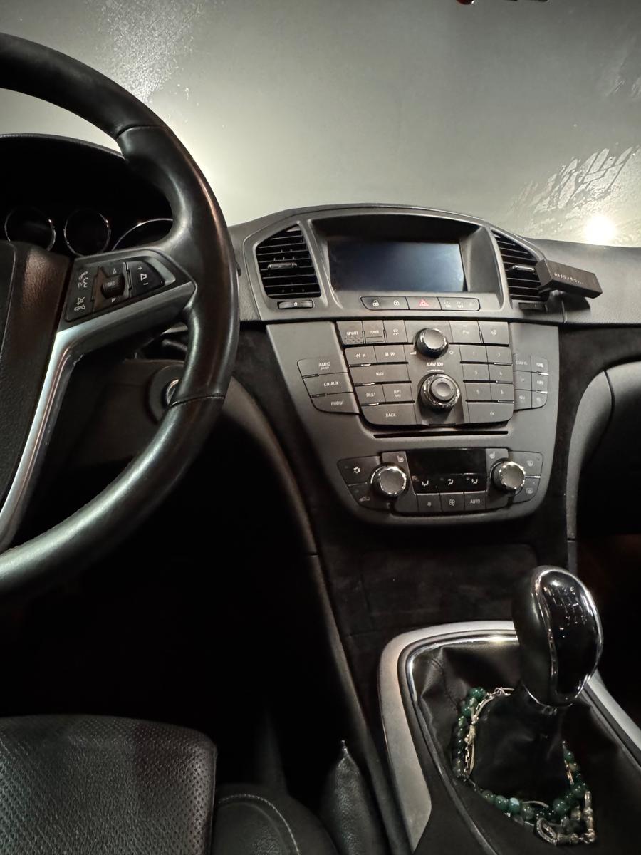 Opel Insignia 2012 — photo 6